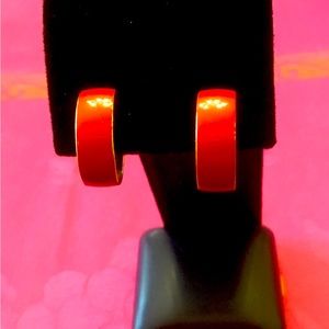 Red enamel on yellow metal(10K gold?)hoop clip on earrings,vintage, excellent